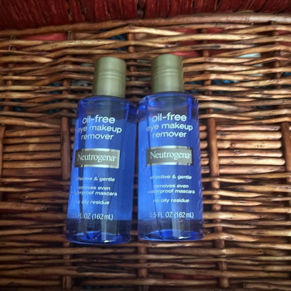 Neutrogena eye makeup remover